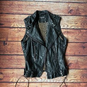 Faux Gray Leather Vest Guess